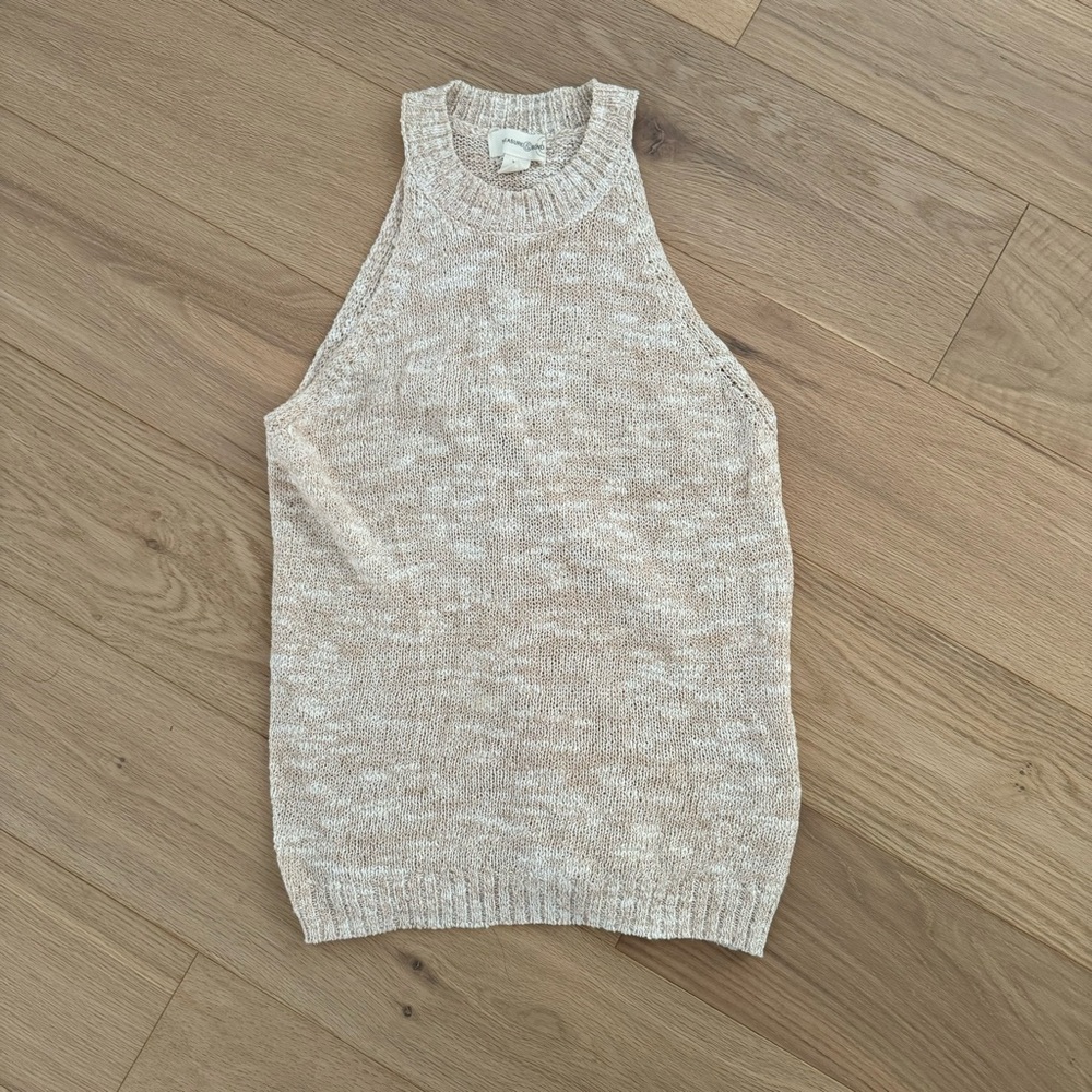 Treasure bond XS knit tank top. Good condition. No rips or stains.